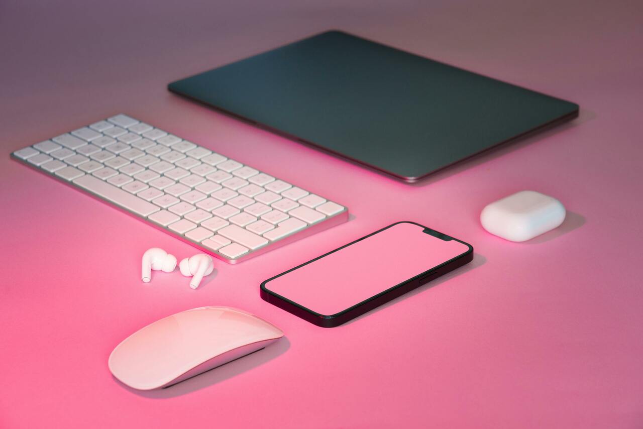 Essential Computer Gadgets for Tech-Savvy Professionals